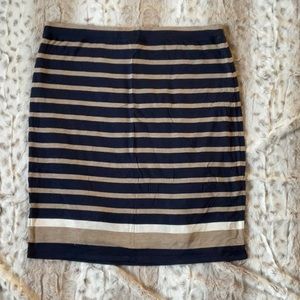 Max studio striped skirt